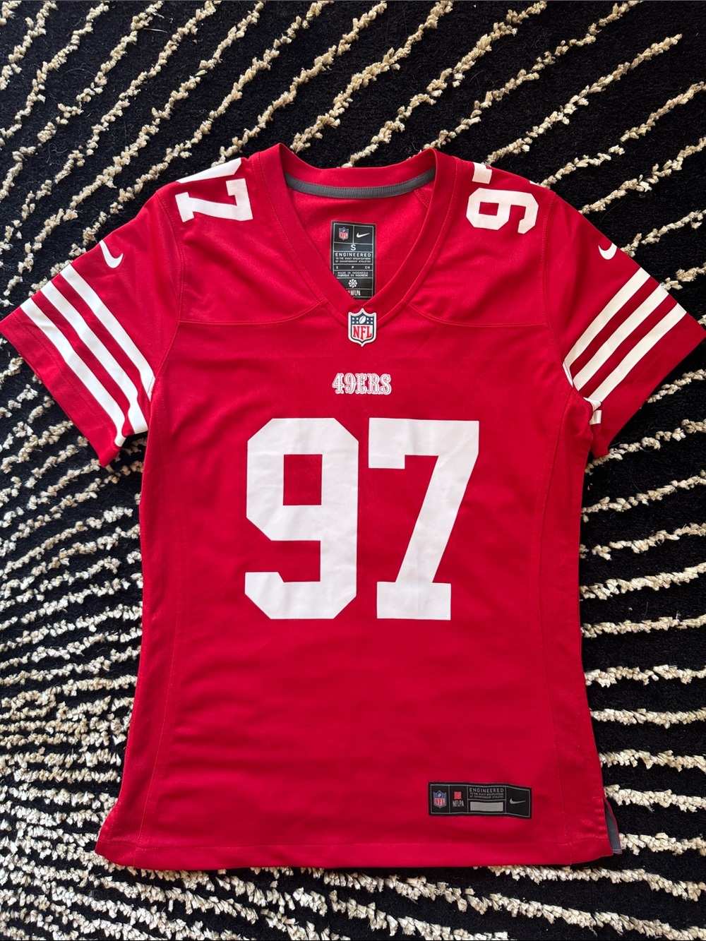 Like New! Nike Women’s San Francisco 49ers Nick Bosa Jersey #97
